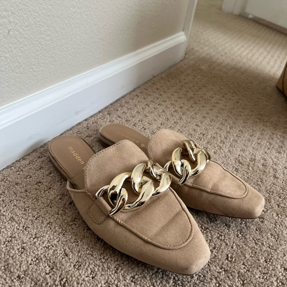 Madden Girl Taupe Suede Mule with Chunky Gold Chain